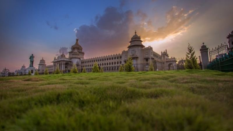 Qatar Airways Bangalore Office