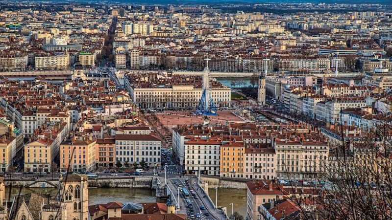 EasyJet Lyon Office in France