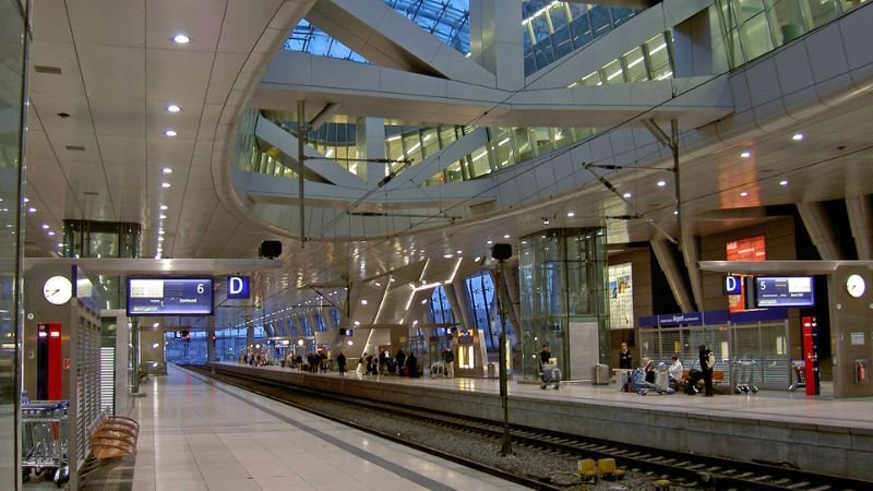 United Airlines FRA Terminal – Frankfurt Airport