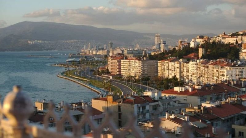 Turkish Airlines IZMIR Sales Office in Turkey