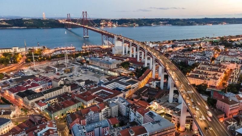 Turkish Airlines Portugal Office